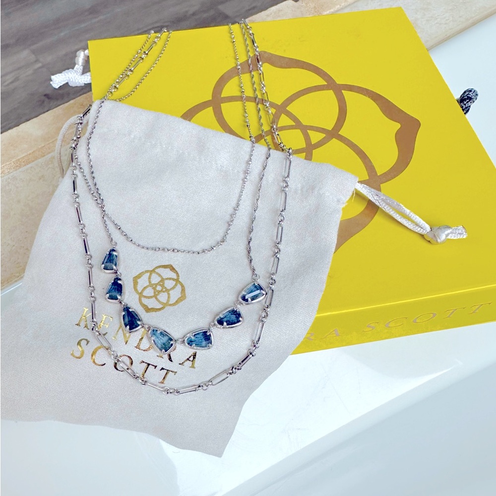 Kendra Scott 3 strand necklace
